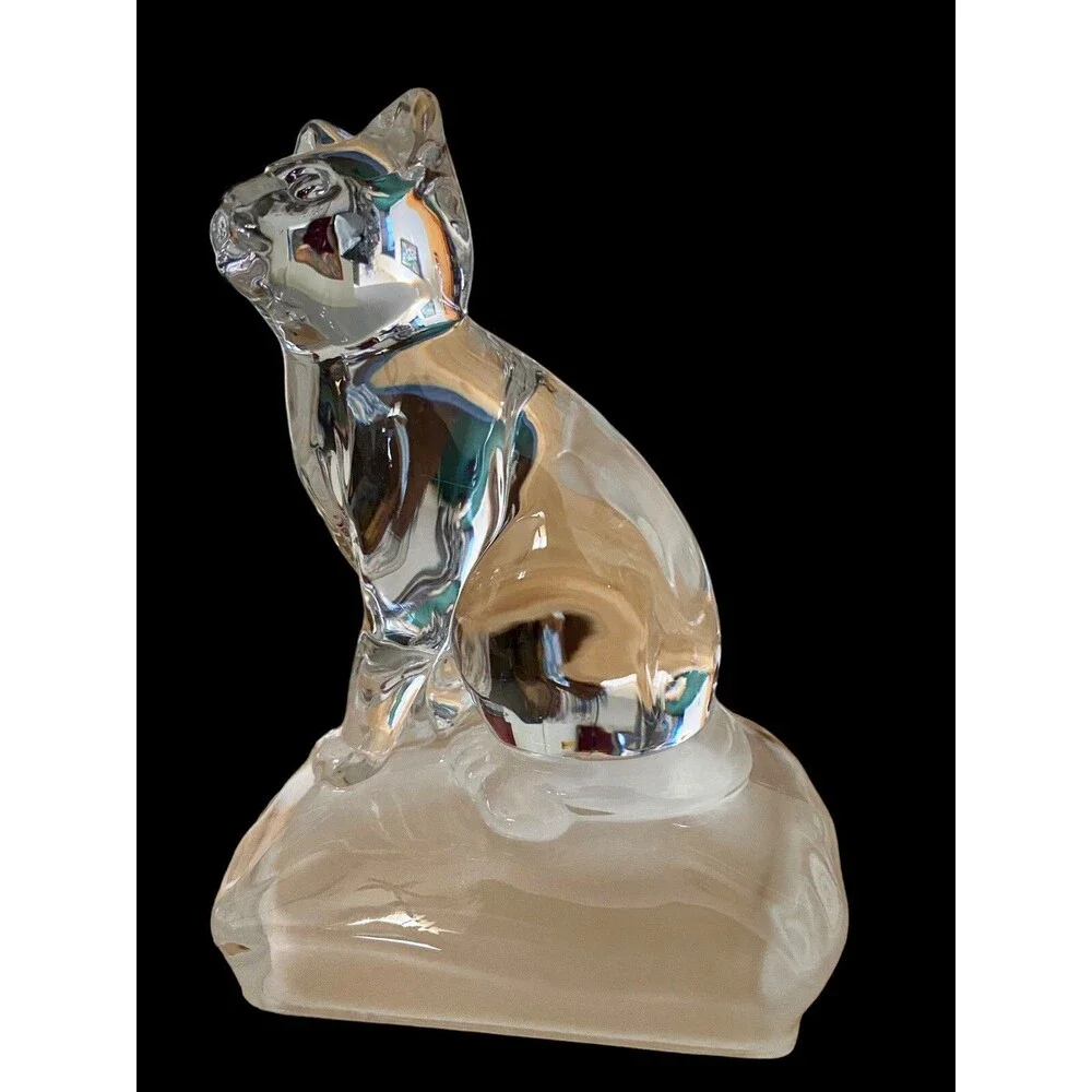 Art Glass Cat Figurine Paperweight Sitting On A Frosted Glass Pillow 5" Clear - Picture 1 of 5